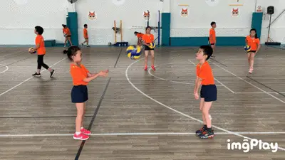 官方：英格兰名哨奥利弗将执法欧冠皇马客战奥林匹亚科斯