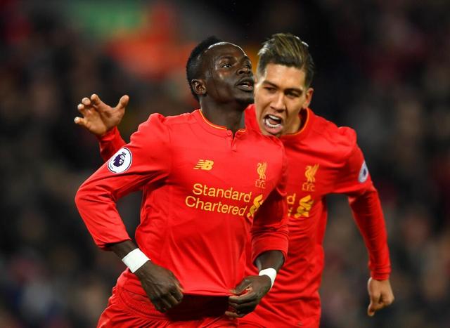 校学生和热 校学生和热