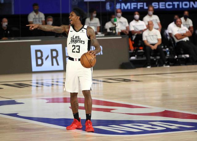 响了警钟 响了警钟