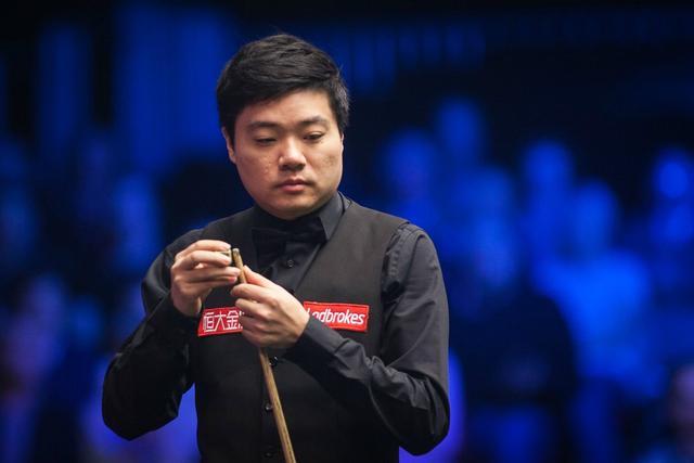 俱乐部的财 俱乐部的财