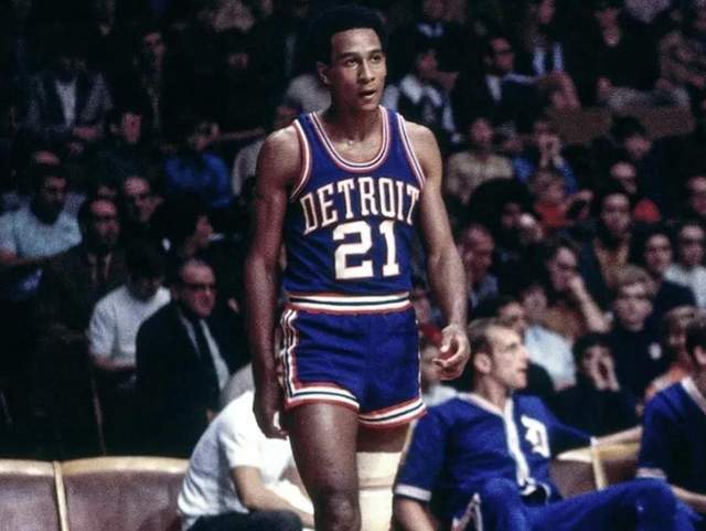 场比赛中贡 场比赛中贡